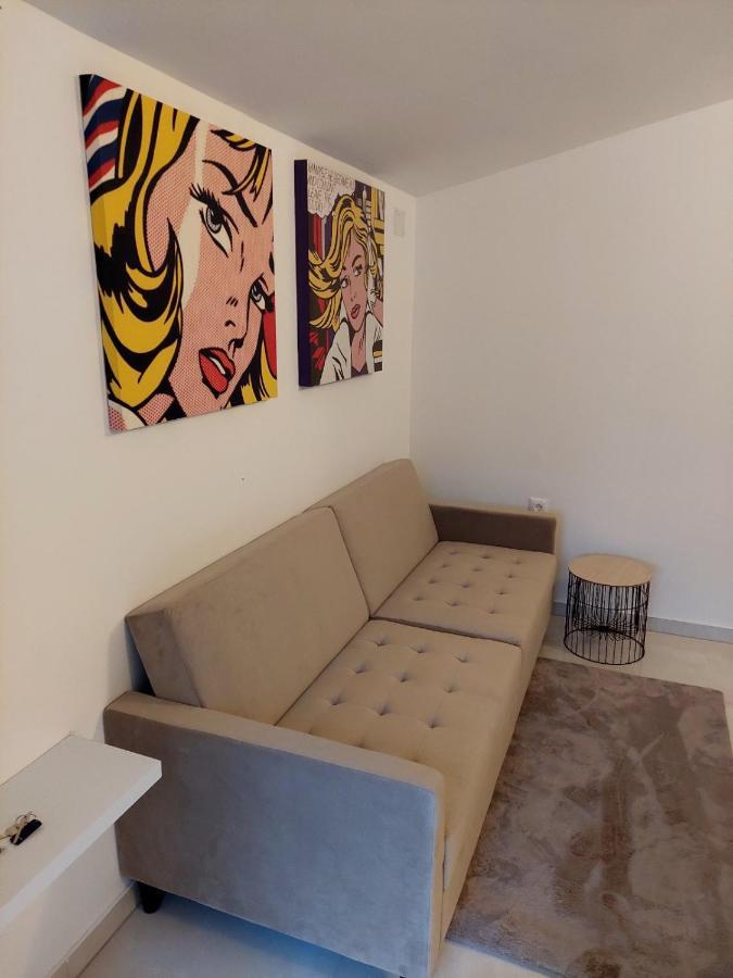 Apartman Ulrich Lukovo Luaran gambar